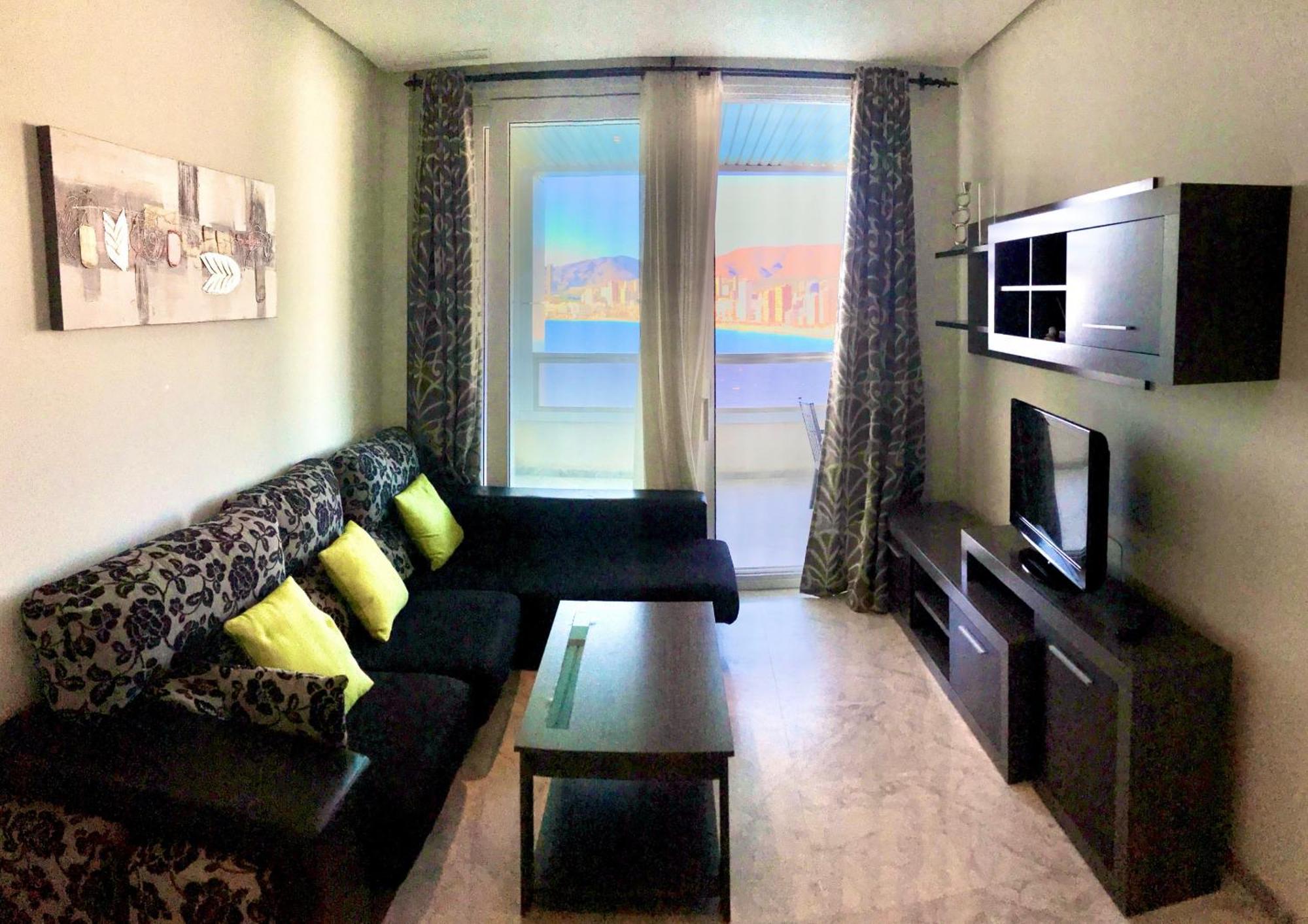Gemelos 28 Blueline Benidorm Værelse billede